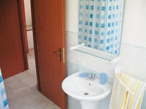 Il Giardinetto Bed & Breakfast Alghero 2*,  İtalya
